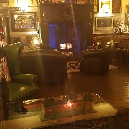 The Black Horse 3* Hellifield